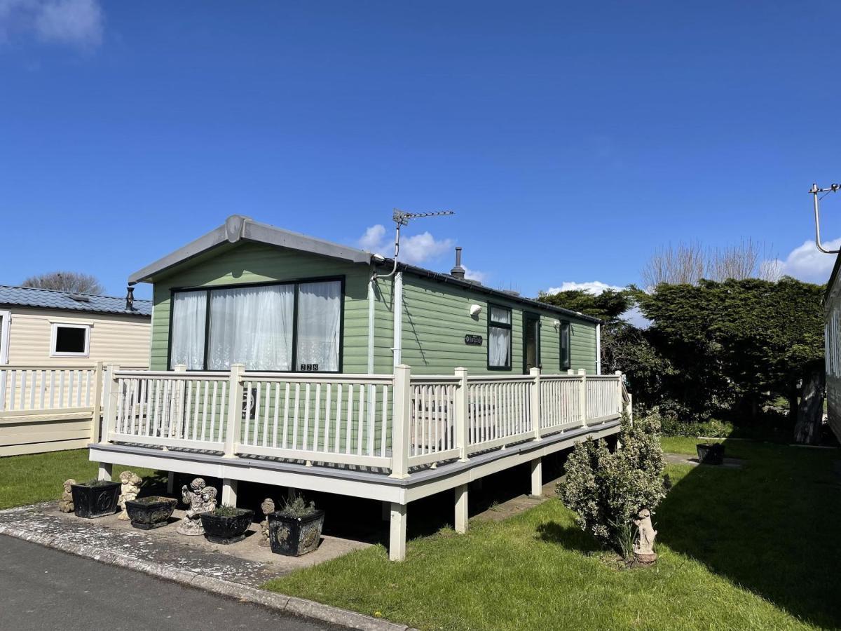 6 Berth Pet Friendly Caravan On Sandy Glade Berrow Экстерьер фото